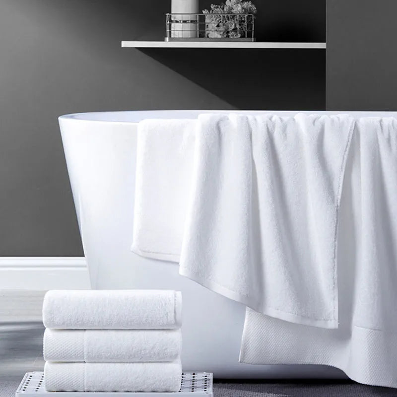 Member's Mark Luxury Bath Towels - White